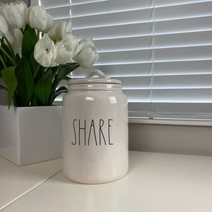 Rae dunn large canisters  - Share